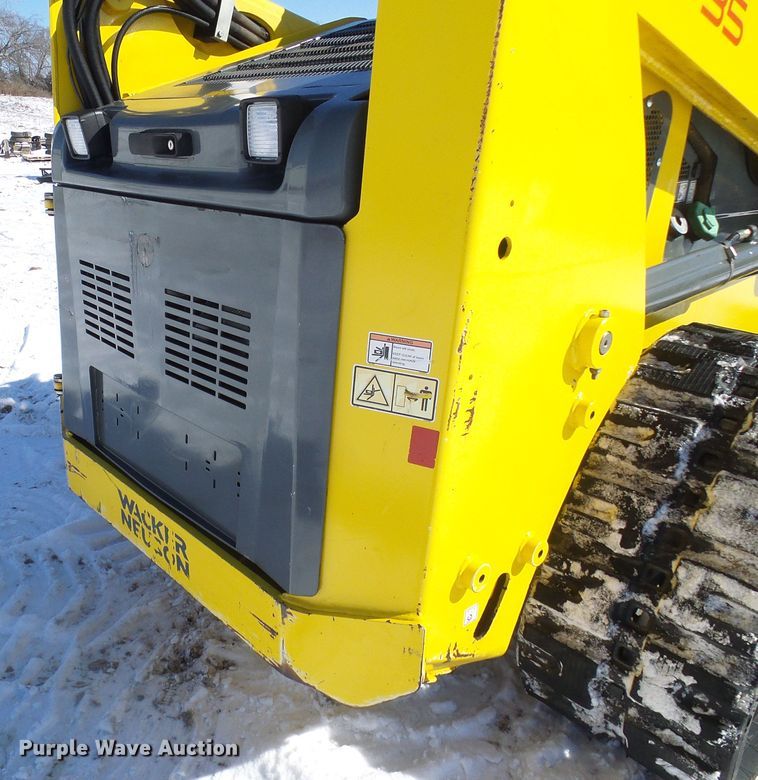 image for item DL0786 2014 Wacker Neuson ST35  tracked skid steer loader