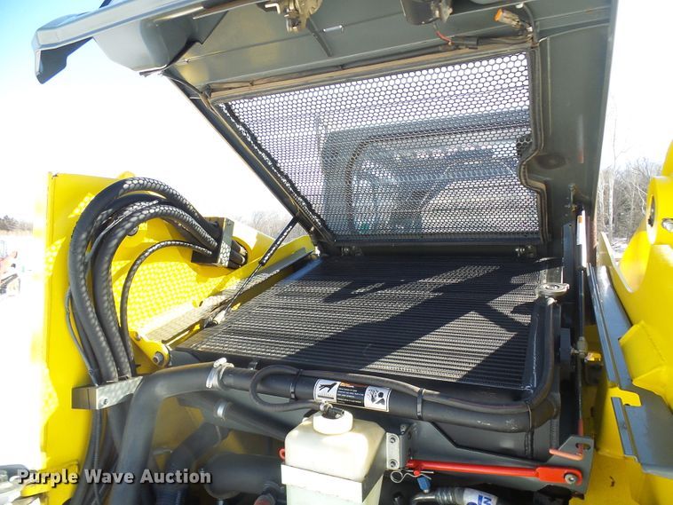 image for item DL0786 2014 Wacker Neuson ST35  tracked skid steer loader