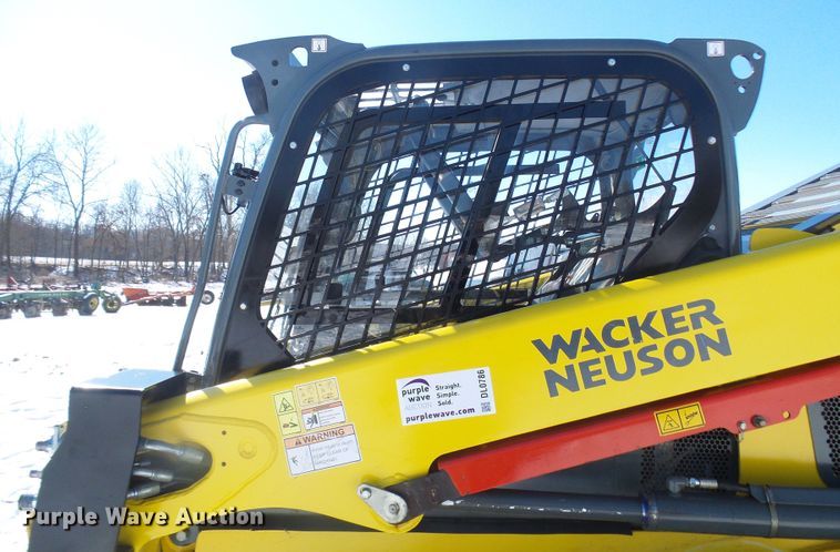 image for item DL0786 2014 Wacker Neuson ST35  tracked skid steer loader