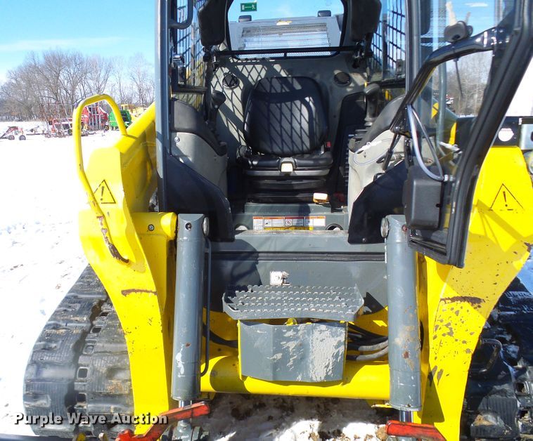 image for item DL0786 2014 Wacker Neuson ST35  tracked skid steer loader