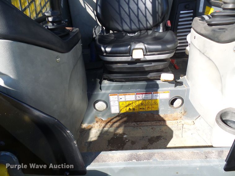 image for item DL0786 2014 Wacker Neuson ST35  tracked skid steer loader