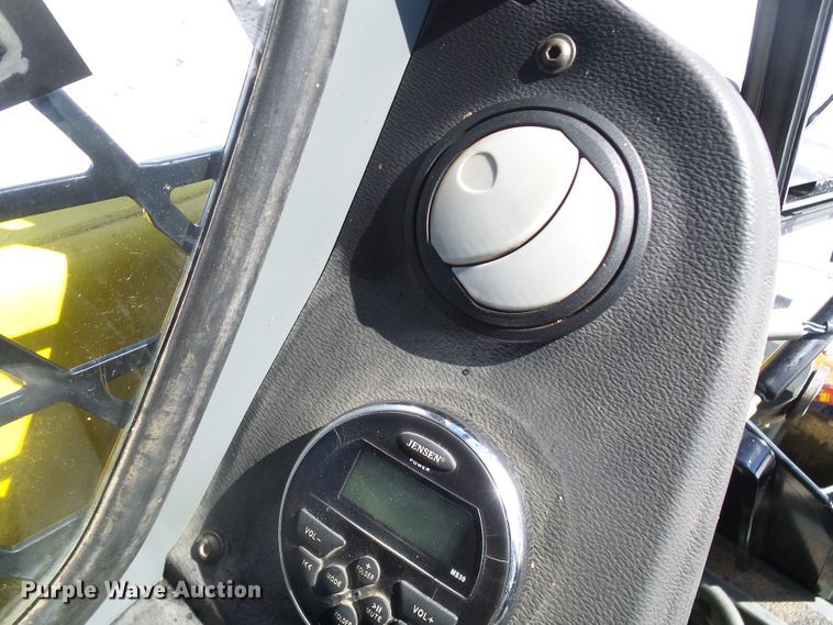 image for item DL0786 2014 Wacker Neuson ST35  tracked skid steer loader