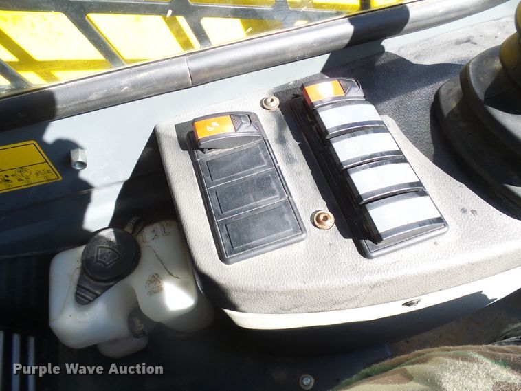 image for item DL0786 2014 Wacker Neuson ST35  tracked skid steer loader