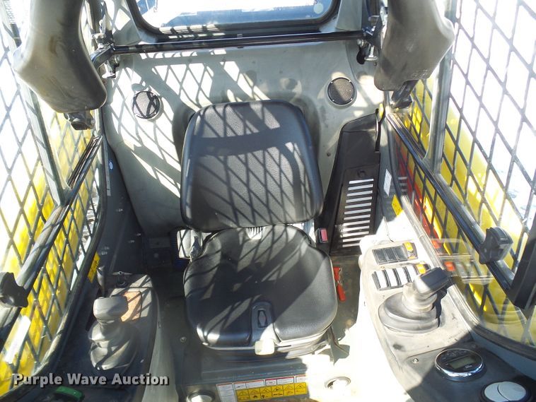 image for item DL0786 2014 Wacker Neuson ST35  tracked skid steer loader