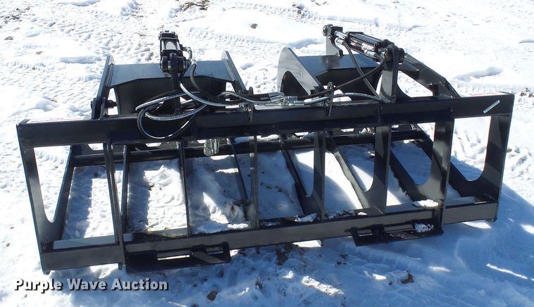 image for item DL0791 Stout 66-9 skid steer grapple bucket