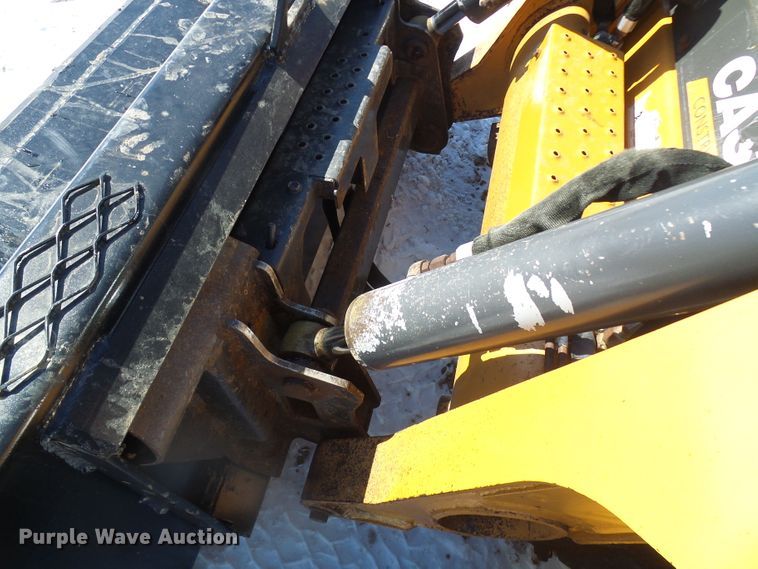 image for item DL0792 2012 Case SV250  skid steer loader