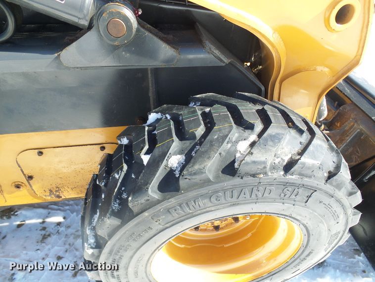 image for item DL0792 2012 Case SV250  skid steer loader