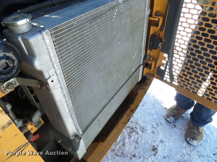 image for item DL0792 2012 Case SV250  skid steer loader