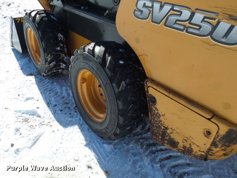 image for item DL0792 2012 Case SV250  skid steer loader