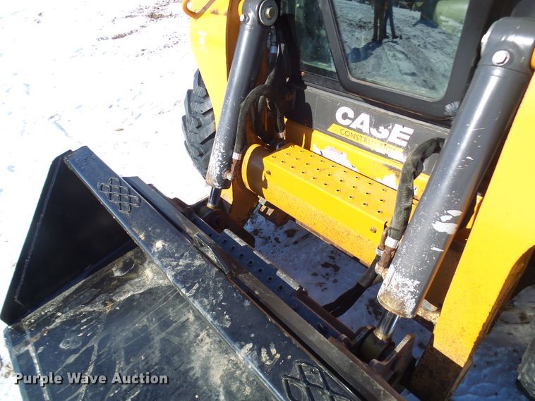 image for item DL0792 2012 Case SV250  skid steer loader