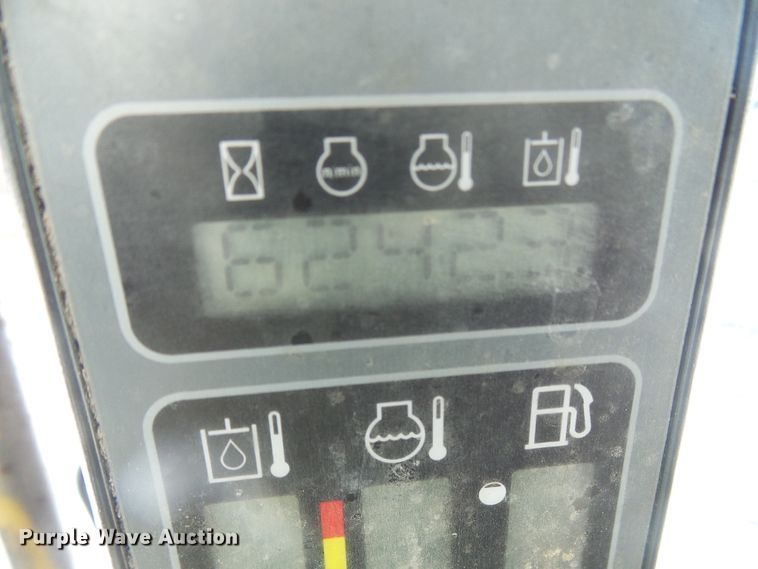 image for item DL0792 2012 Case SV250  skid steer loader