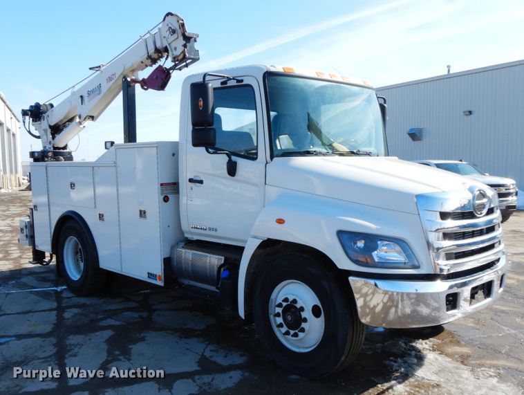 image for item DL1749 2014 Hino 268  utility / service truck