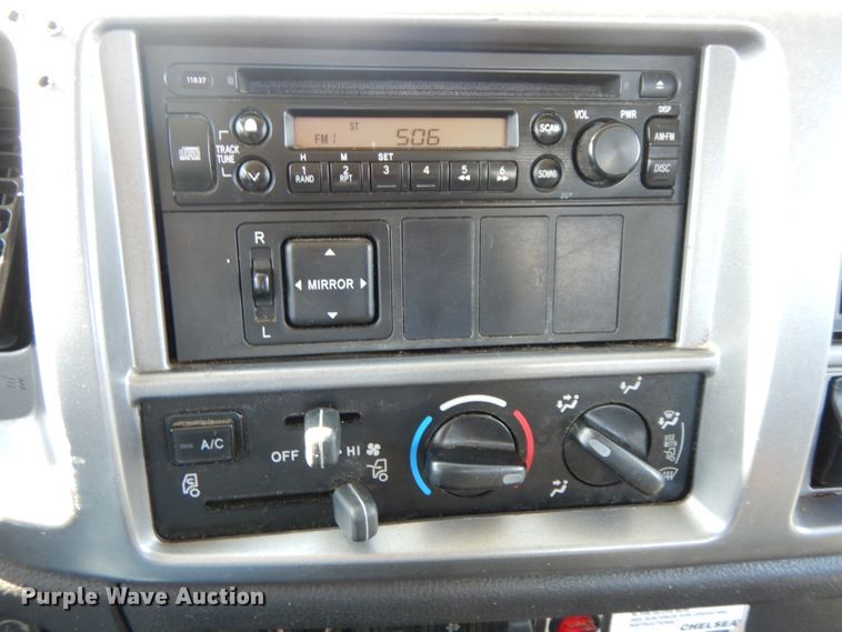 image for item DL1749 2014 Hino 268  utility / service truck