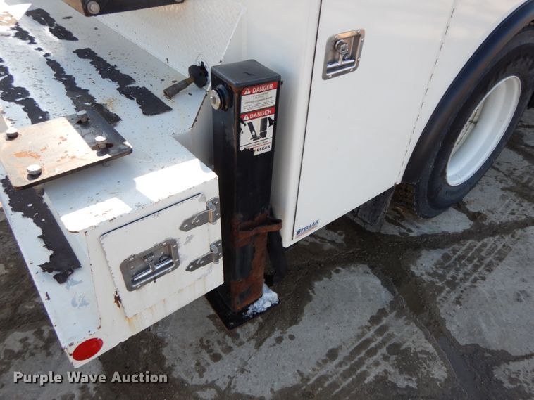 image for item DL1749 2014 Hino 268  utility / service truck