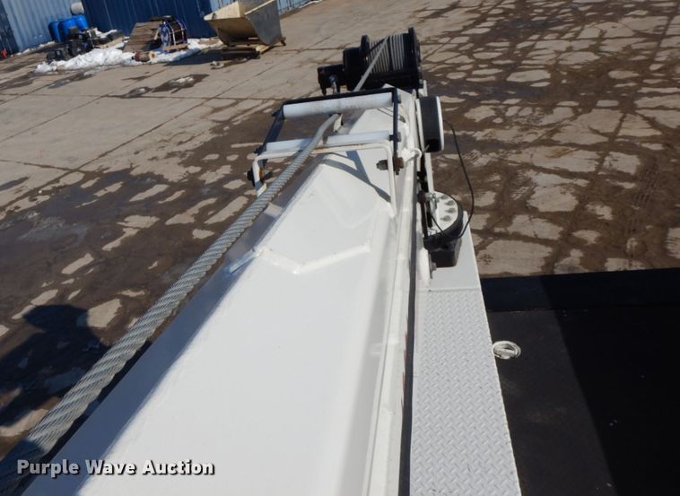 image for item DL1749 2014 Hino 268  utility / service truck