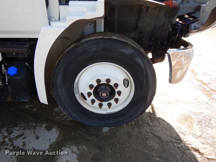 image for item DL1749 2014 Hino 268  utility / service truck