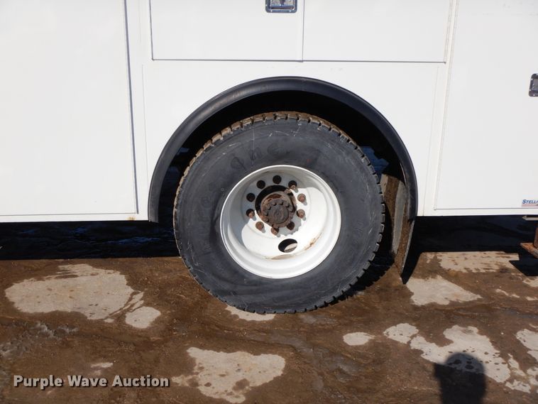 image for item DL1749 2014 Hino 268  utility / service truck