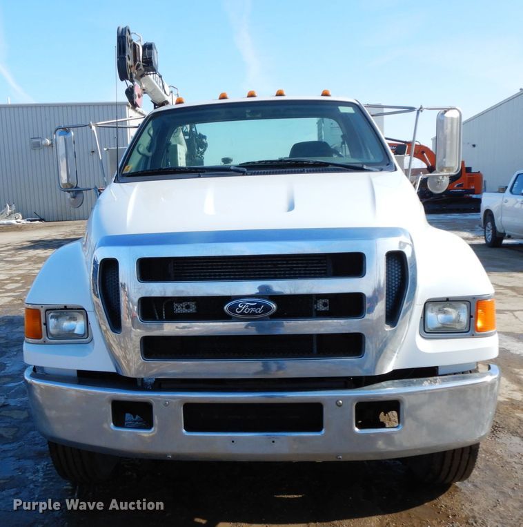 image for item DL1750 2005 Ford F650 Super Duty XL  utility / service truck