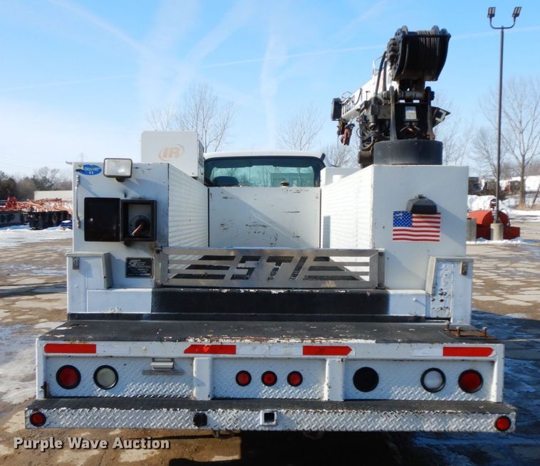 image for item DL1750 2005 Ford F650 Super Duty XL  utility / service truck