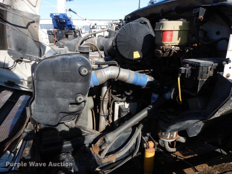 image for item DL1750 2005 Ford F650 Super Duty XL  utility / service truck