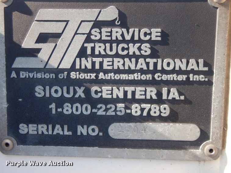 image for item DL1750 2005 Ford F650 Super Duty XL  utility / service truck