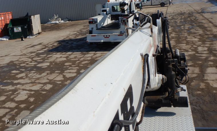 image for item DL1750 2005 Ford F650 Super Duty XL  utility / service truck