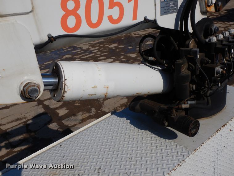 image for item DL1750 2005 Ford F650 Super Duty XL  utility / service truck