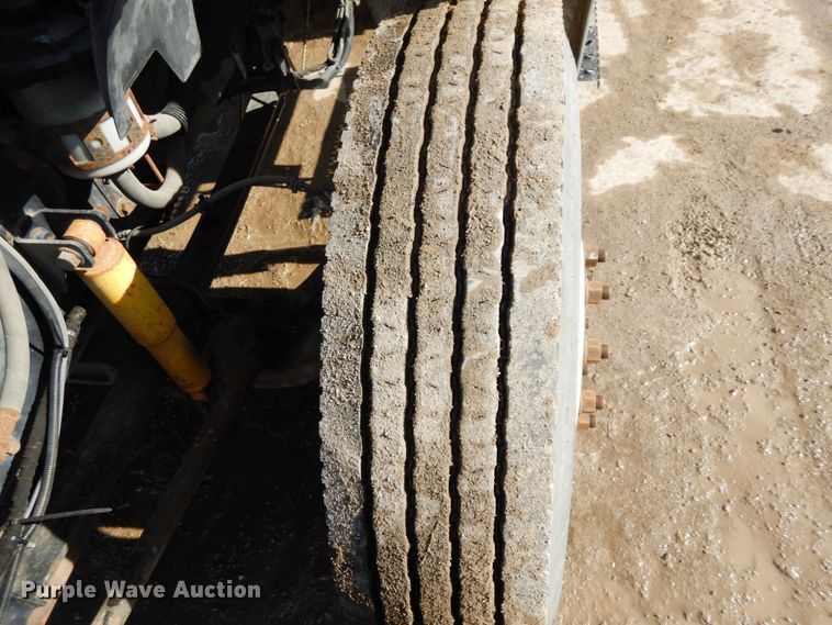 image for item DL1750 2005 Ford F650 Super Duty XL  utility / service truck