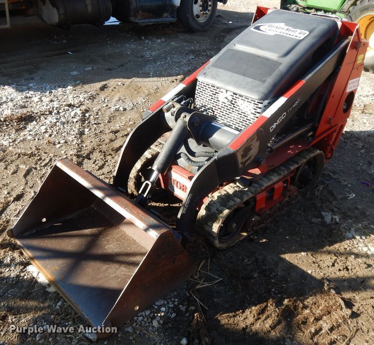 image for item DL2033 2006 Toro Dingo TX420  compact utility loader