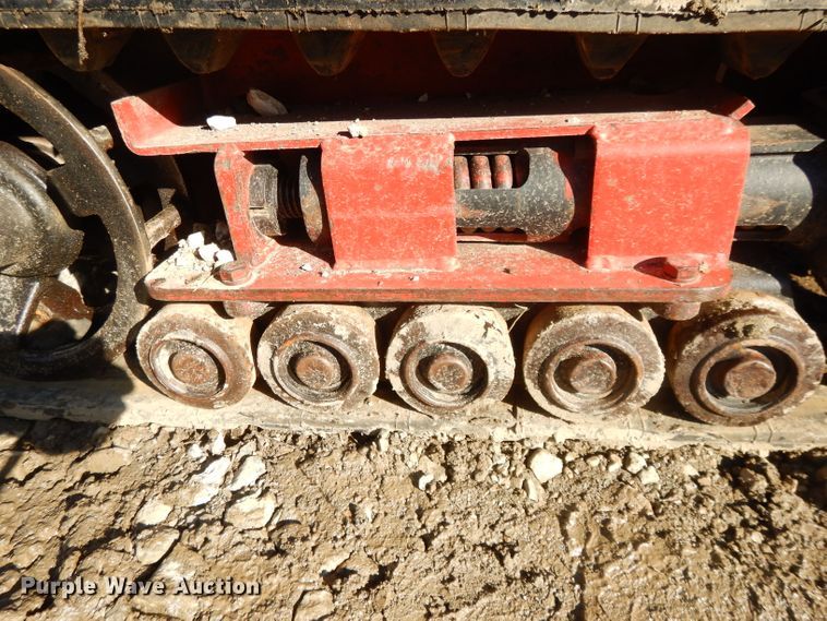 image for item DL2033 2006 Toro Dingo TX420  compact utility loader