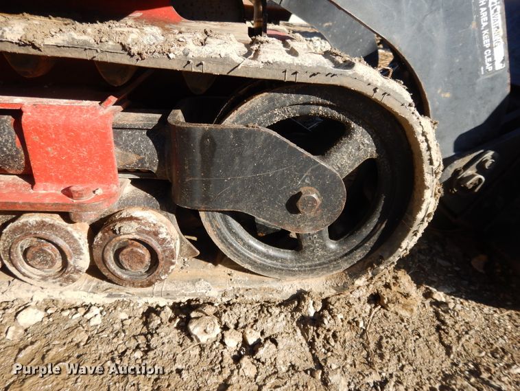 image for item DL2033 2006 Toro Dingo TX420  compact utility loader