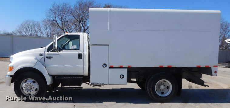 image for item DL2062 2007 Ford F750 Super Duty  dump truck