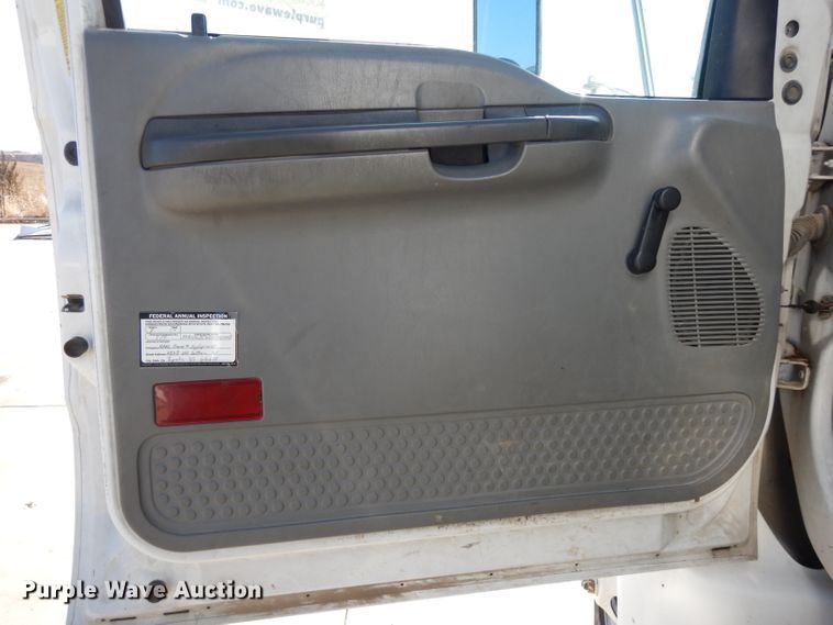 image for item DL2062 2007 Ford F750 Super Duty  dump truck