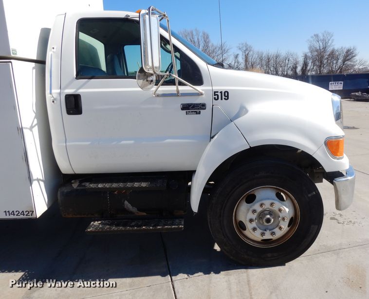 image for item DL2062 2007 Ford F750 Super Duty  dump truck