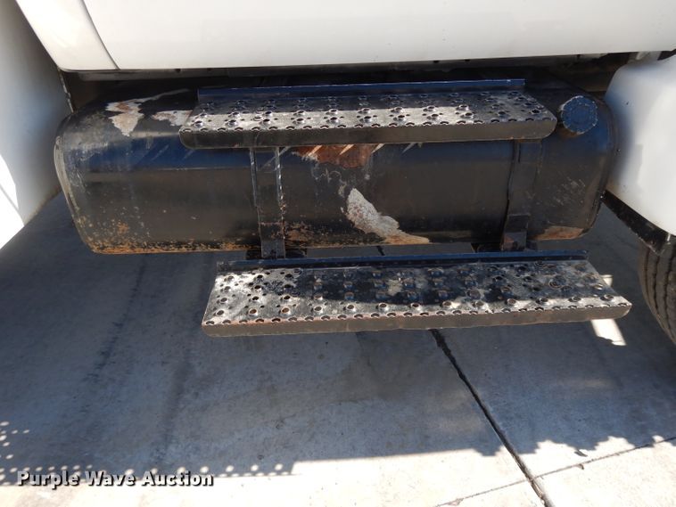 image for item DL2062 2007 Ford F750 Super Duty  dump truck