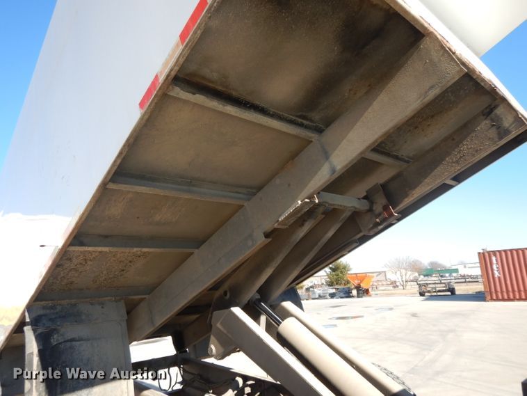 image for item DL2062 2007 Ford F750 Super Duty  dump truck