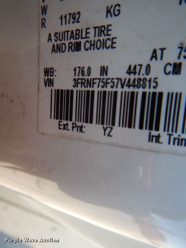 image for item DL2062 2007 Ford F750 Super Duty  dump truck