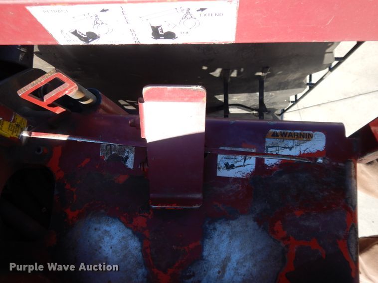 image for item DL2067 1999 International 2574  crane truck