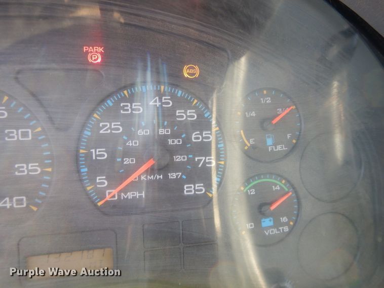 image for item DL2068 2003 International 4300  forestry bucket truck