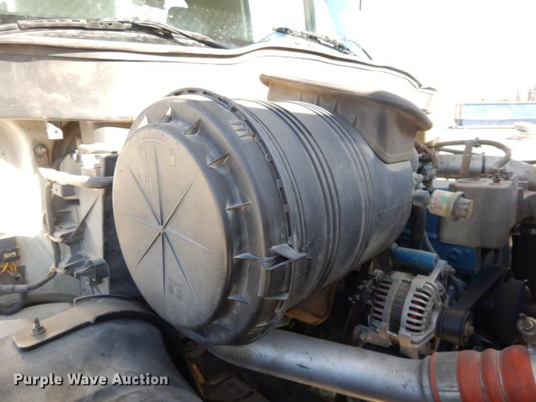 image for item DL2068 2003 International 4300  forestry bucket truck