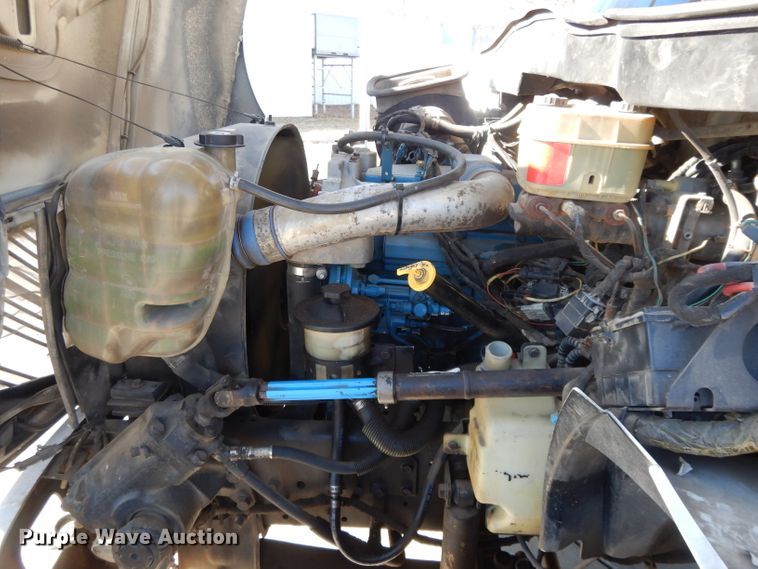 image for item DL2068 2003 International 4300  forestry bucket truck