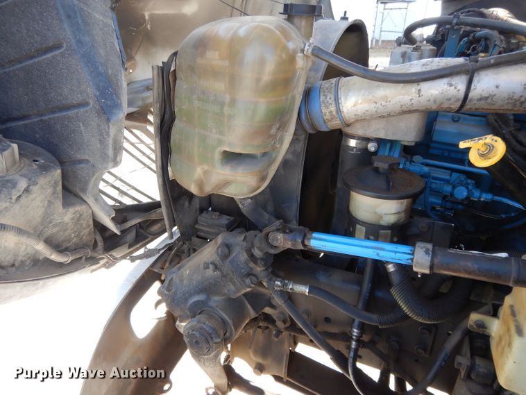 image for item DL2068 2003 International 4300  forestry bucket truck