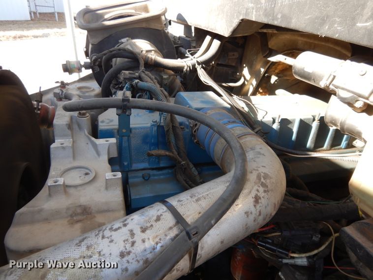 image for item DL2068 2003 International 4300  forestry bucket truck