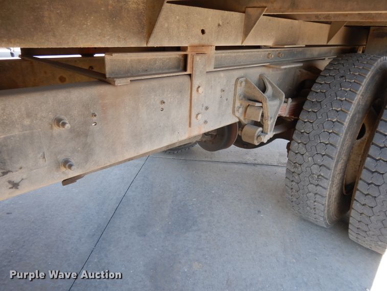 image for item DL2068 2003 International 4300  forestry bucket truck