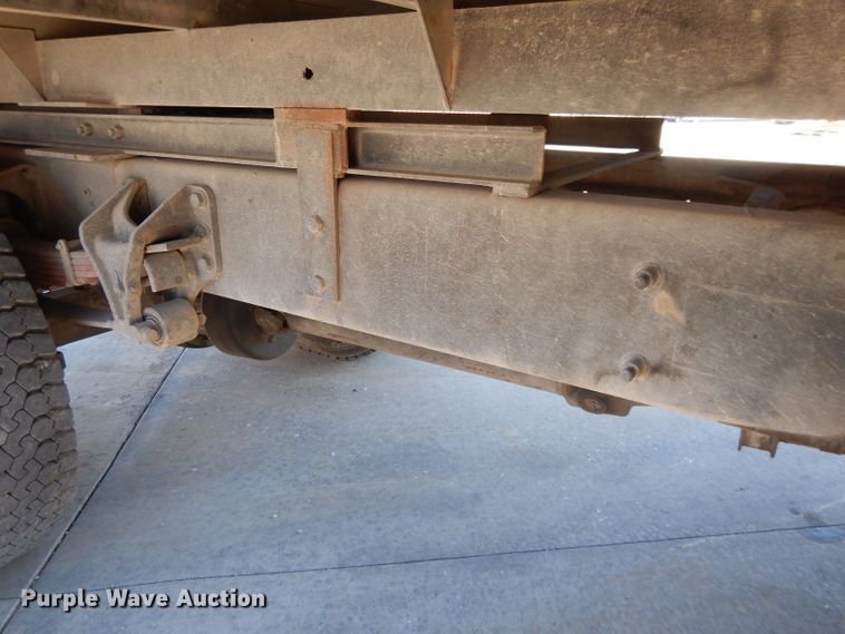 image for item DL2068 2003 International 4300  forestry bucket truck