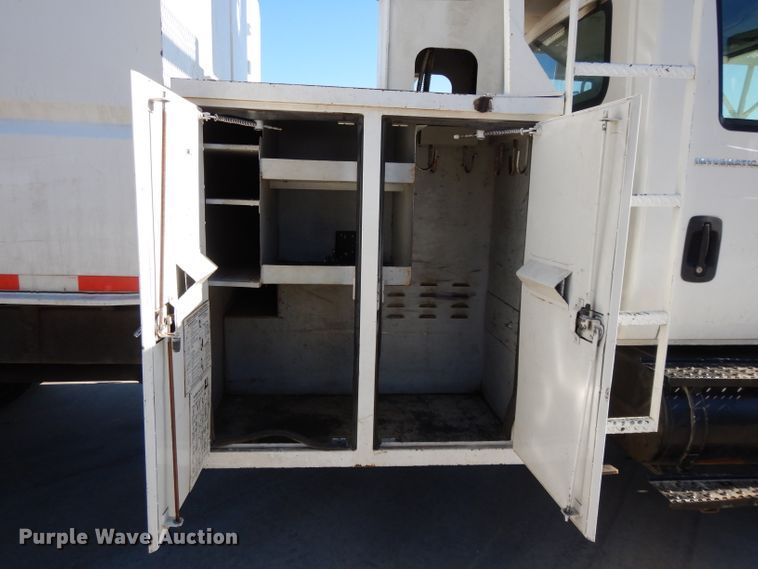 image for item DL2068 2003 International 4300  forestry bucket truck