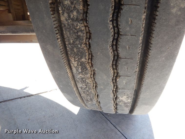 image for item DL2068 2003 International 4300  forestry bucket truck