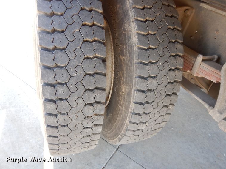 image for item DL2068 2003 International 4300  forestry bucket truck