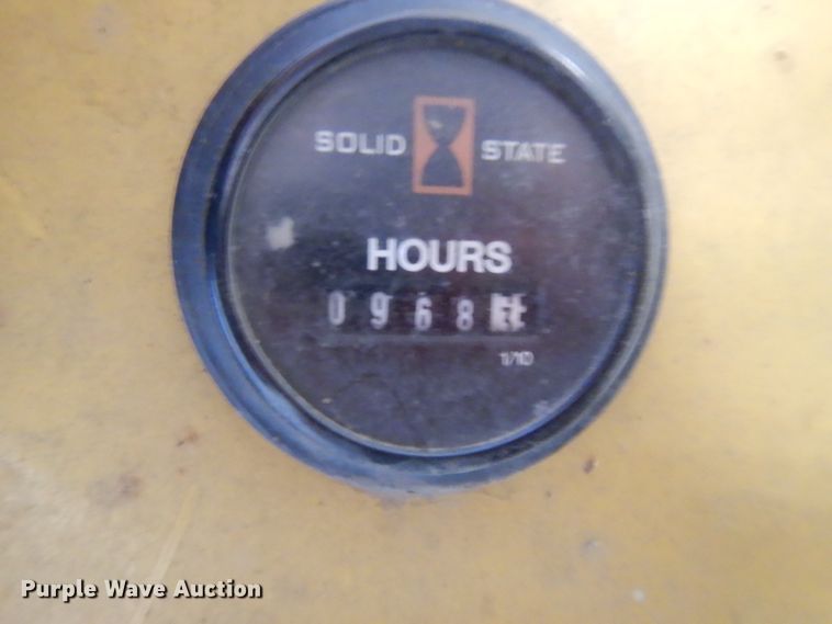 image for item DL2071 2016 Vermeer SC362  stump grinder