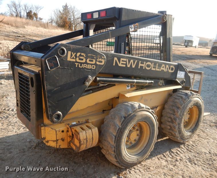 image for item DL2104 1998 New Holland LX885  skid steer loader